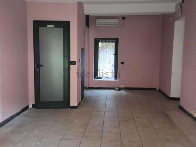 Locale in affitto di 35 m² in Via Piacenza, 291