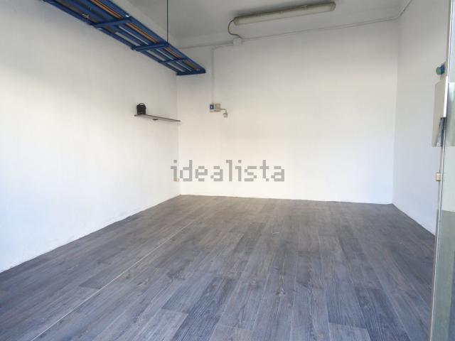 Locale in affitto di 35 m² in Via Roma, 432