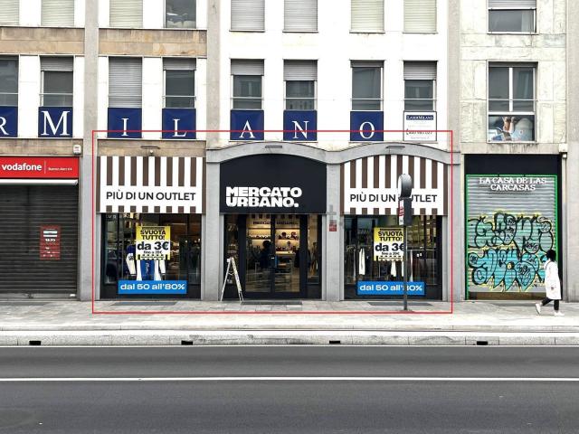 Locale in affitto di 365 m² in Corso Buenos Aires, 64