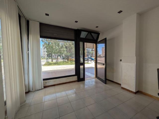 Locale in affitto di 36 m² in Piazza Indipendenza, 30