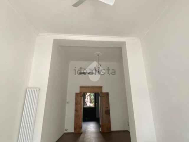 Locale in affitto di 36 m² in Piazzetta del Porto