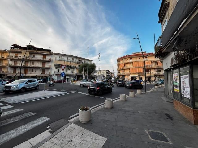 Locale in affitto di 36 m² in Via Campana, 89