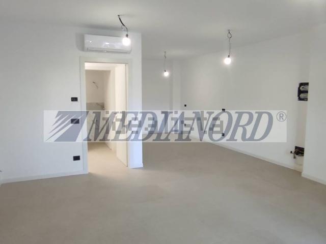 Locale in affitto di 36 m² in Via Monte Misma, 2