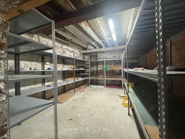 Locale in affitto di 38 m² in Calle de L&apos Erbarol, 965