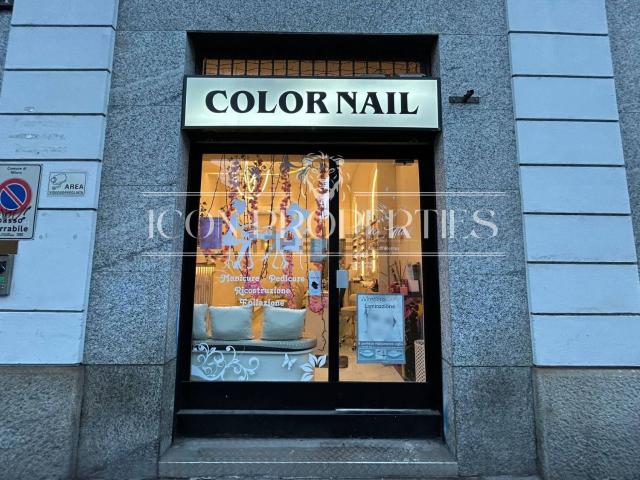 Locale in affitto di 38 m² in Via Vigevano, 14