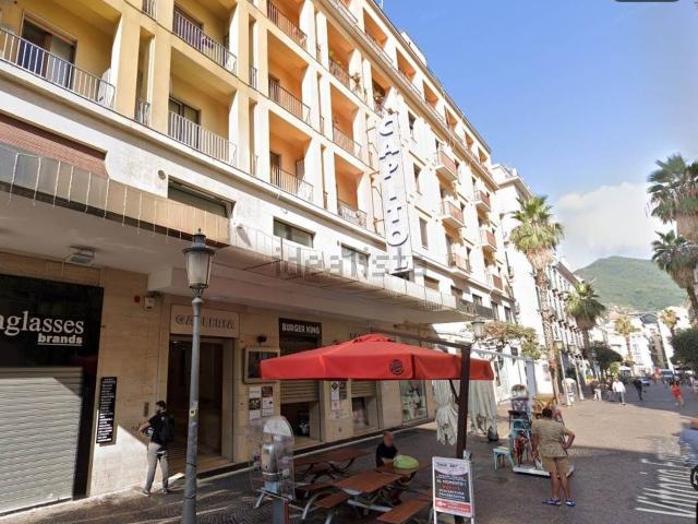 Locale in vendita di 43 m² in Corso Vittorio Emanuele, 193
