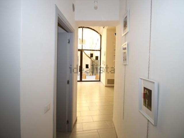 Locale in vendita di 43 m² in Piazza Tolomei, 53100