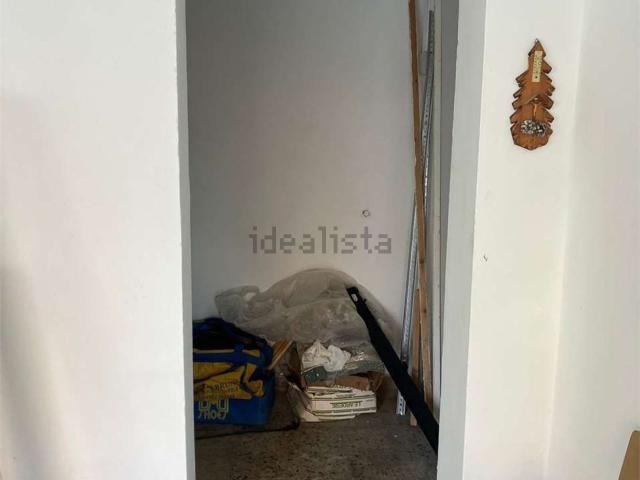 Locale in vendita di 43 m² in Via Europa