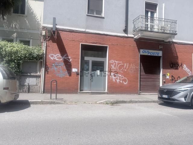 Locale in vendita di 43 m² in Via Felice Cavallotti, 104