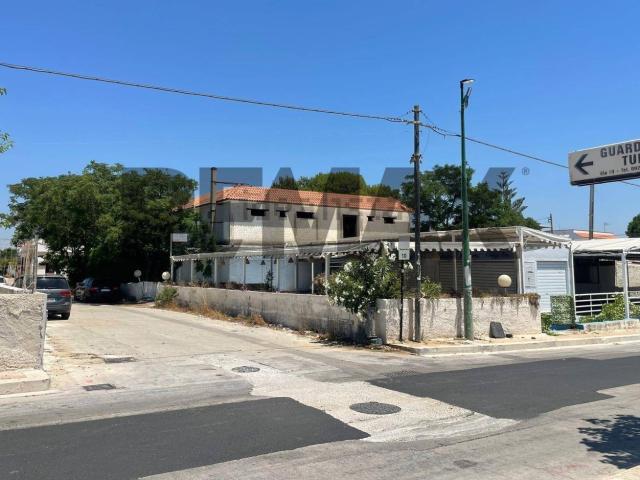 Locale in vendita di 400 m²