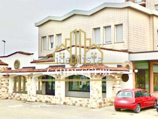 Locale in vendita di 400 m²