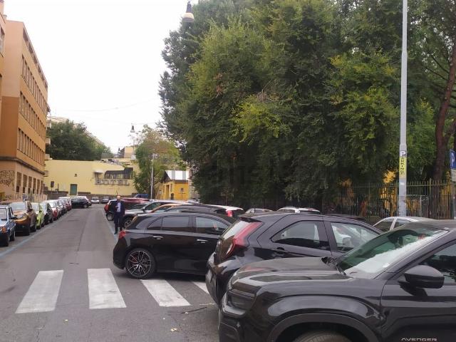 Locale in vendita di 402 m² in Via Tiburtina Antica, 15