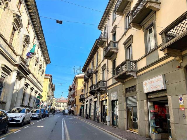Locale in vendita di 40 m² in Corso Giuseppe Mazzini, 21