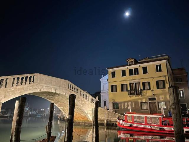 Locale in vendita di 40 m² in Fondamenta Canal Lombardo