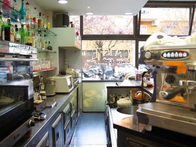Locale in vendita di 40 m² in Via Tripolitania, 203