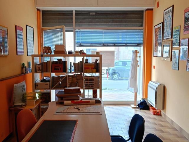 Locale in vendita di 40 m² in Via Cesare Battisti
