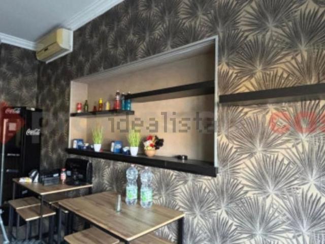 Locale in vendita di 40 m² in Via della Sanità, 4