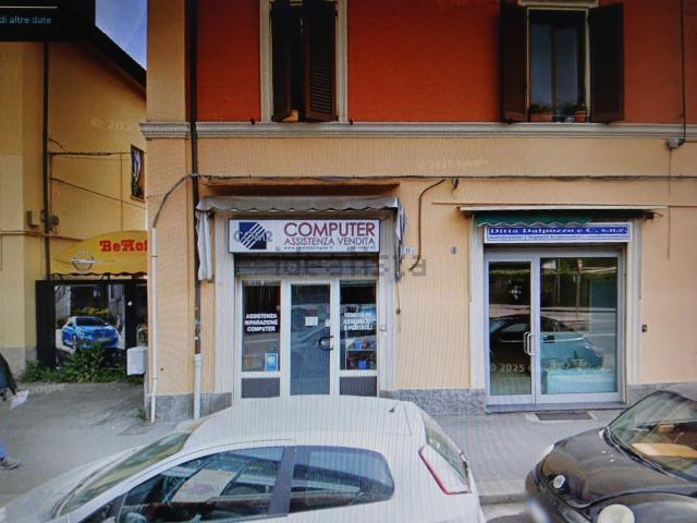 Locale in vendita di 40 m² in Via Emilia Levante, 22