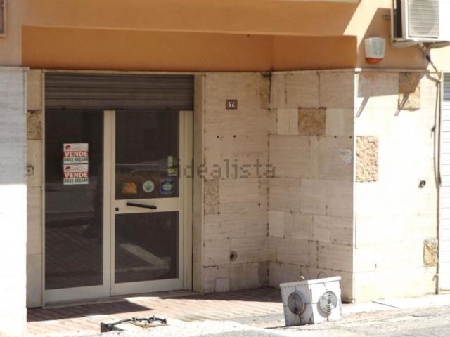 Locale in vendita di 40 m² in Via Goffredo Mameli