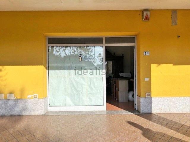 Locale in vendita di 40 m² in Via Leonardo da Vinci, 24