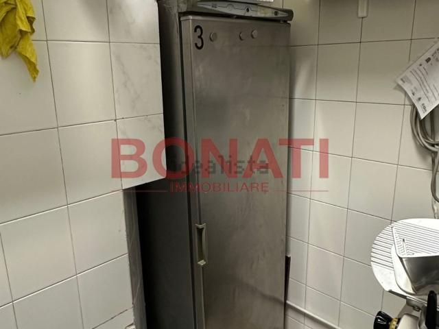 Locale in vendita di 40 m² in Via Nicolò Fieschi, 182