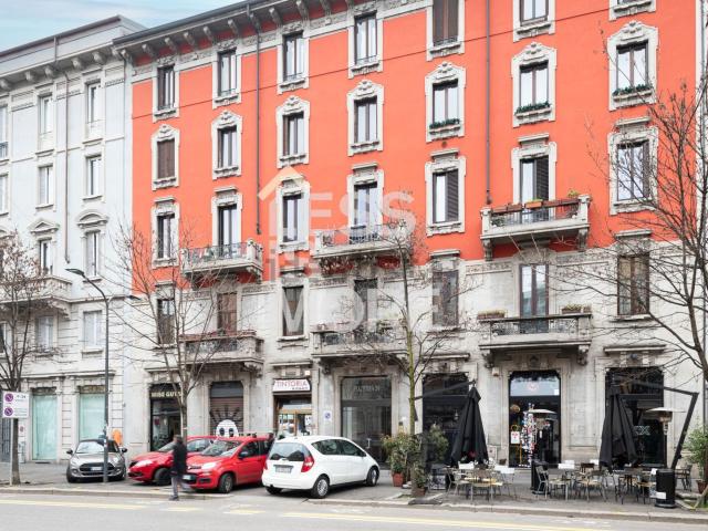 Locale in vendita di 40 m² in Via Piacenza, 20