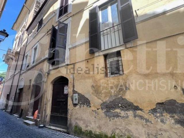 Locale in vendita di 40 m² in Via Rosa, 4