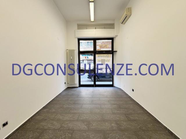 Locale in vendita di 40 m² in Viale Corsica, 76