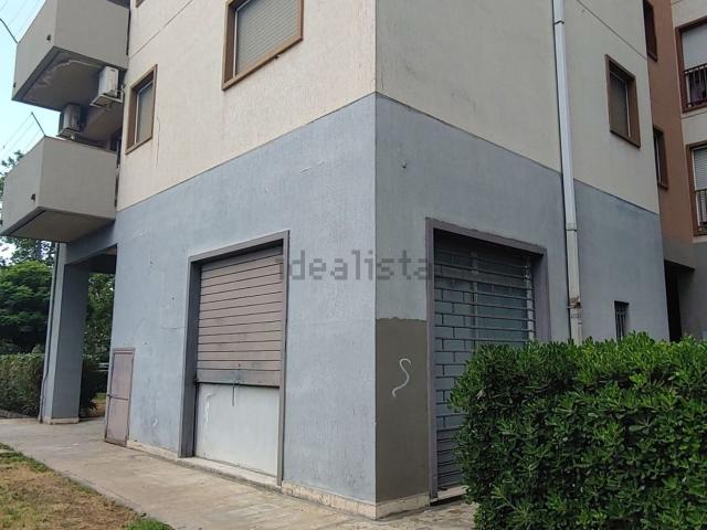 Locale in vendita di 40 m² in Viale dei Platani, 30