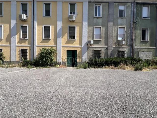 Locale in vendita di 410 m² in Via Sant&apos Orsola