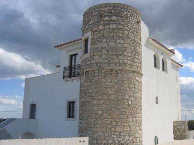 Locale in vendita di 415 m² in Località Sant&apos oronzo