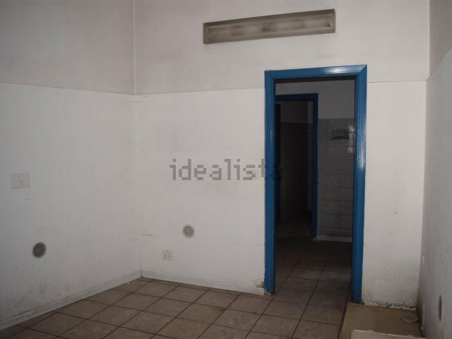 Locale in vendita di 41 m² in Via Etnea
