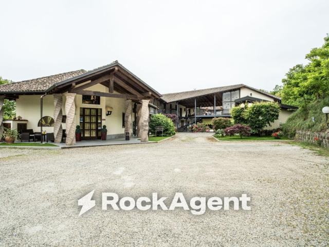Locale in vendita di 4200 m² in Frazione Mezzano, 117