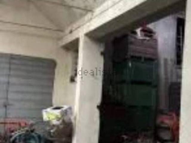 Locale in vendita di 420 m² in Via Cassola di Sopra, 6