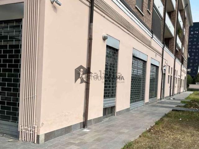 Locale in vendita di 425 m²
