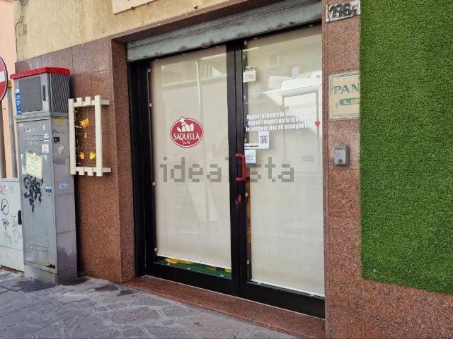 Locale in vendita di 42 m² in Corso Umberto I, 176