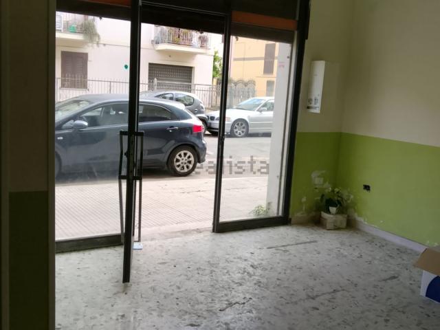 Locale in vendita di 42 m² in Via Antonio Bottasso