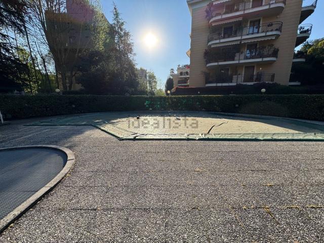 Locale in vendita di 42 m² in Via Federico Tesio, 19