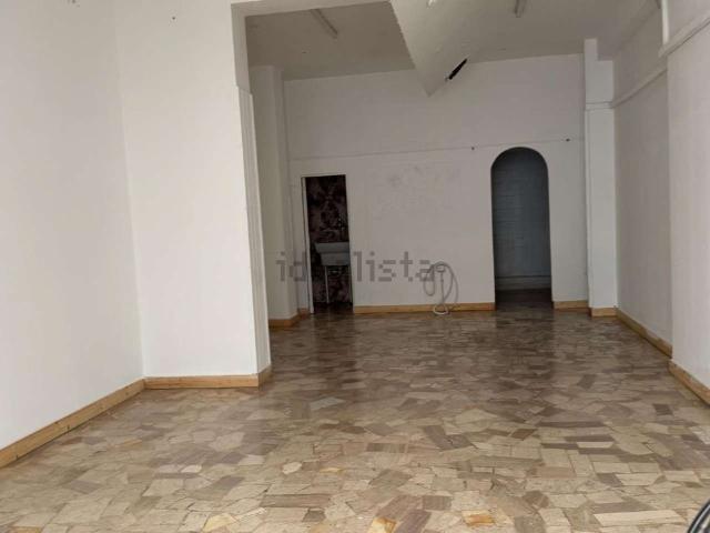 Locale in vendita di 42 m² in Via San Paolo Croce