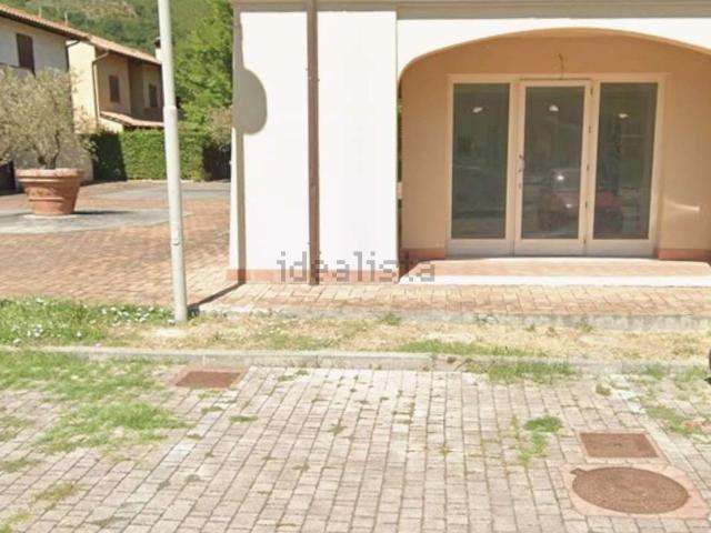 Locale in vendita di 42 m²