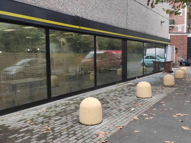Locale in vendita di 432 m²
