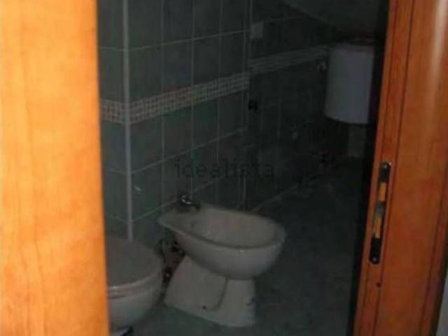 Locale in vendita di 47 m² in Via Alessandro Magno