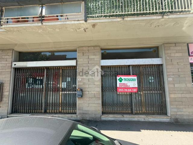 Locale in vendita di 47 m² in Via G. Puccini, 18