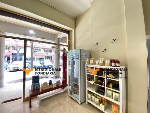 Locale in vendita di 47 m² in Via Gaspare Papatodero, 21