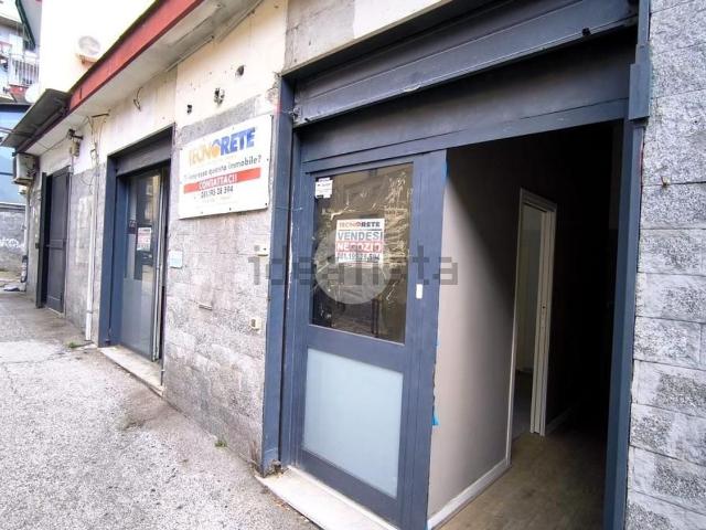Locale in vendita di 47 m² in Via Pigna, 225