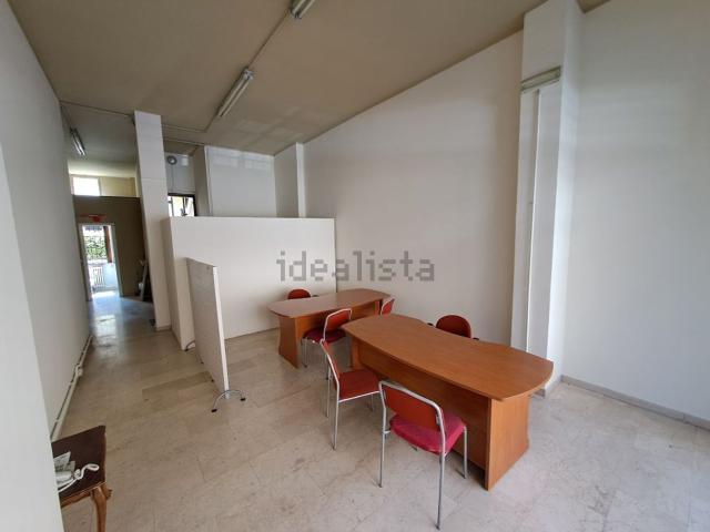 Locale in vendita di 47 m² in Via Privata Atene, 6