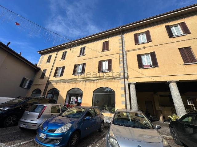 Locale in vendita di 44 m² in Piazza Alessandro Manzoni