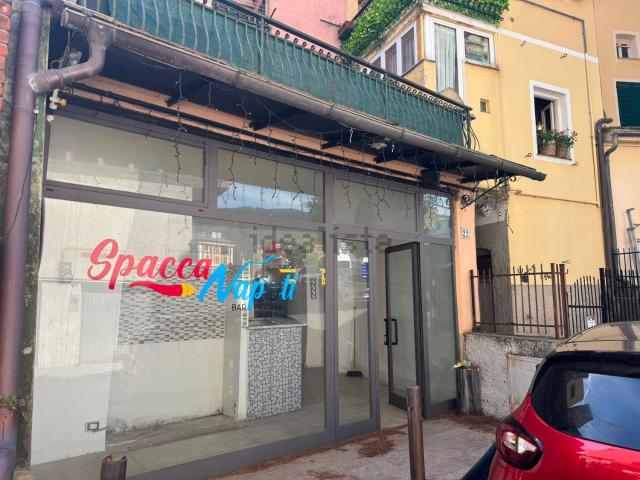 Locale in vendita di 44 m² in Piazza Patrone, 22