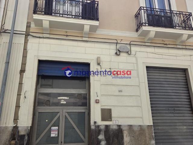 Locale in vendita di 44 m² in Via del Torrione