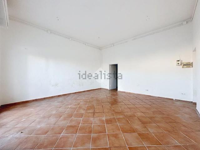 Locale in vendita di 44 m² in Via della Posta, 104